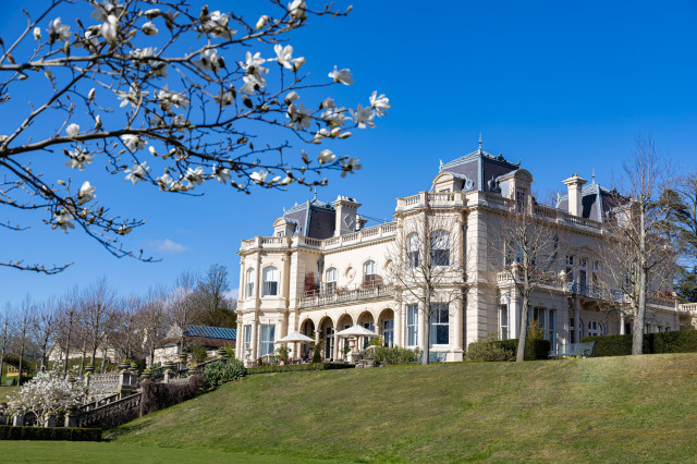 Beaverbrook, Surrey