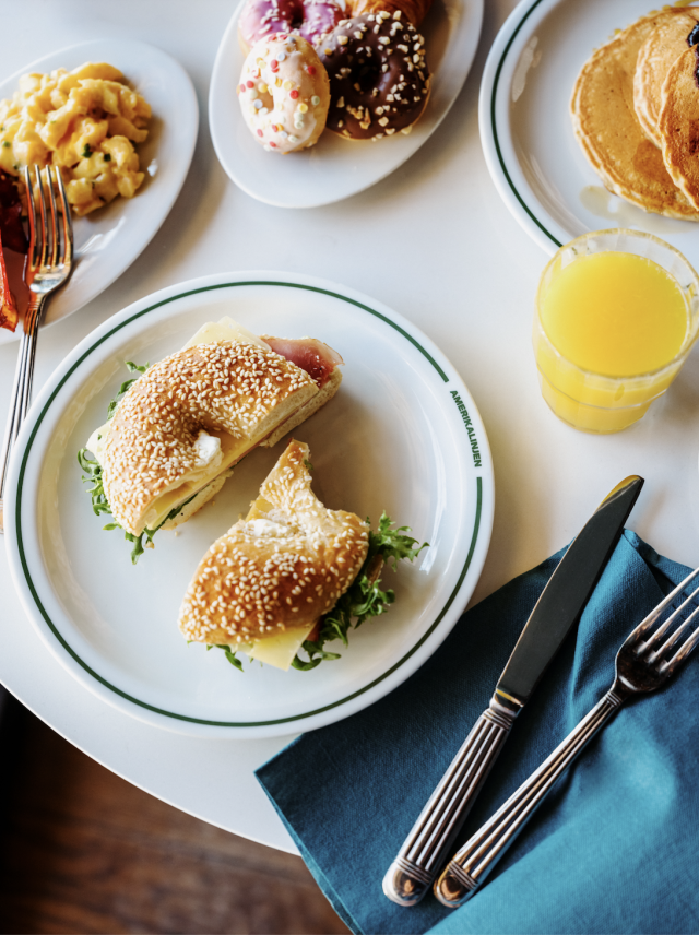 Breakfast at Atlas