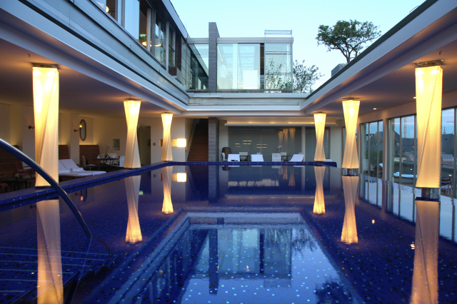 Blue Spa pool