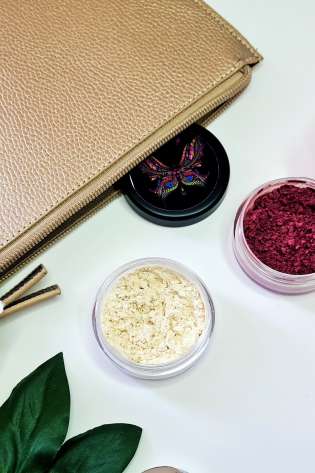 Bohemian chic minerals.