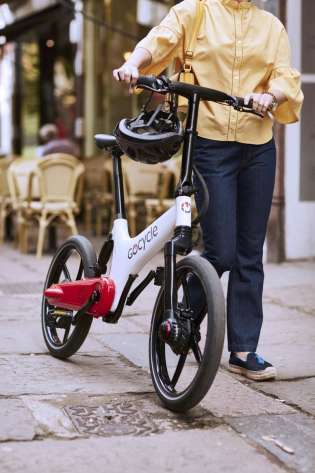 Go Cycle on the Street.