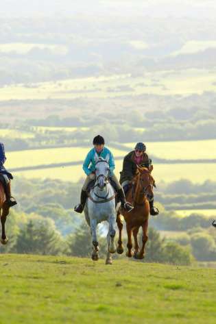 Rediscover dartmoor with liberty trails dartmoor derby 2.