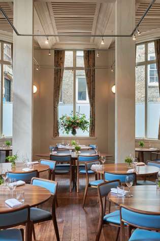 Cloveclub1.162794_ss copy 1 1.