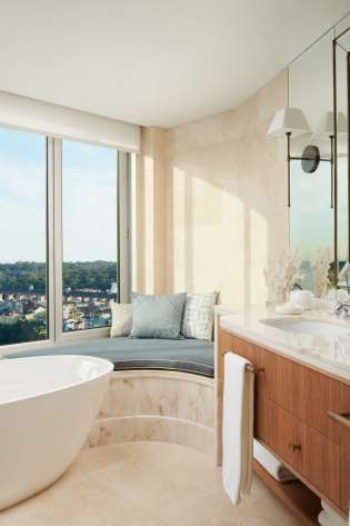 Corinthialisbon_maritime_suite_bathroom_2019 1 (1).