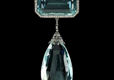 Dreweatts edwardian aquamarine and diamond pendant brooch 796x1024.