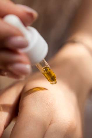 Enecta cannabis extracts 80wckpt ike unsplash 1665050253.