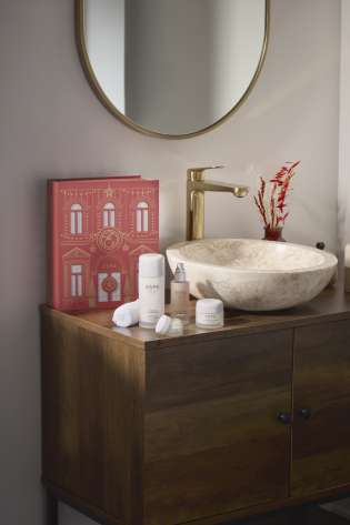 Espa christmas harmonising hydration collection lifestyle 1733234715.