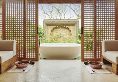 Fairmont maldives_wellness_treatment room 2.