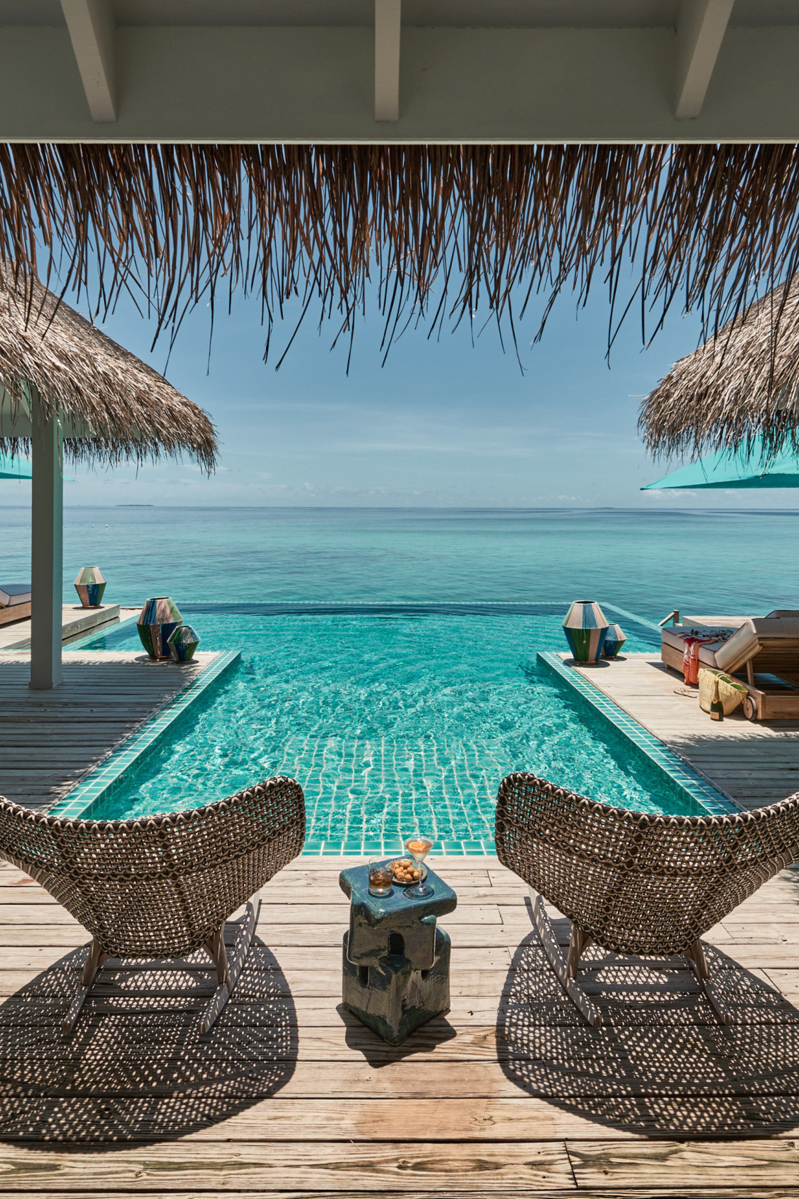 Rockstar villa at Finolhu