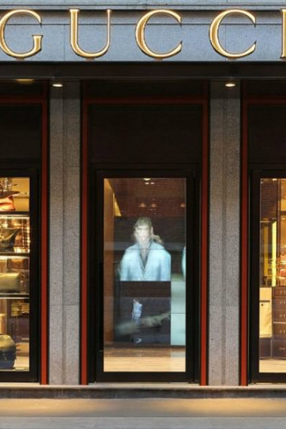 gucci-mens-store-milan-brera-district.jpg