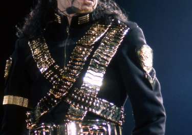 Michael_jackson_dangerous_world_tour_1993.