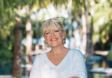 Narelle mcdougall (1).