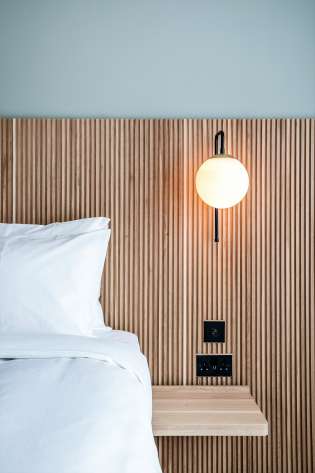 Oxfordshire bedside.