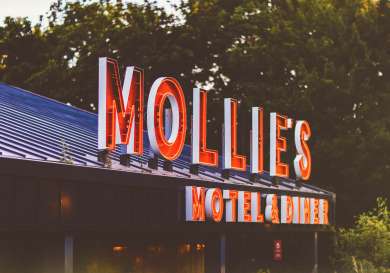 Oxfordshire exterior 1 1746800815.