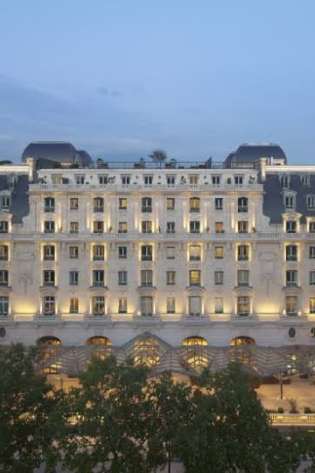 Peninsula paris 1656065174.