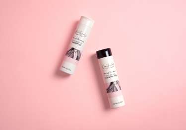 Percy & reed_turn up the volume volumising shampoo& conditioner_ lifestyle .