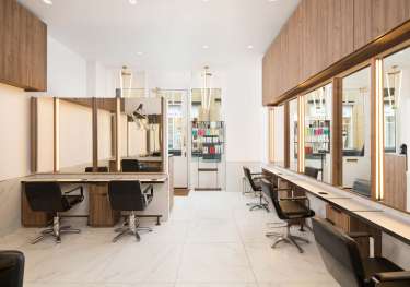 Salon sloane interior.