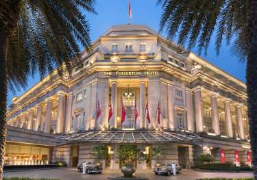 The fullerton hotel singapore (1).