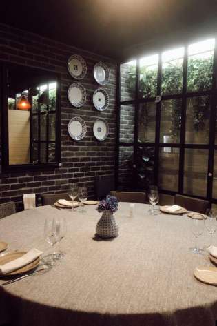 Los montes de galicia: a piece of galician food heaven in madrid table.